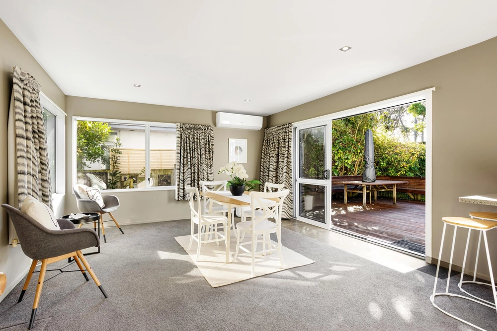 Photos of 6 Rosehill Road