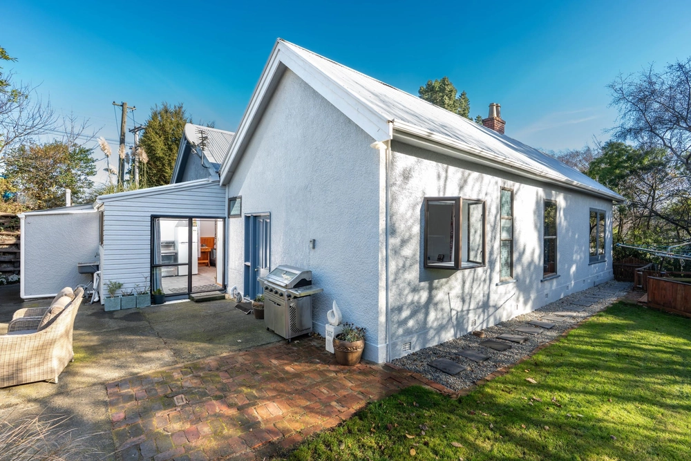 Photos of 2 Ensor Street