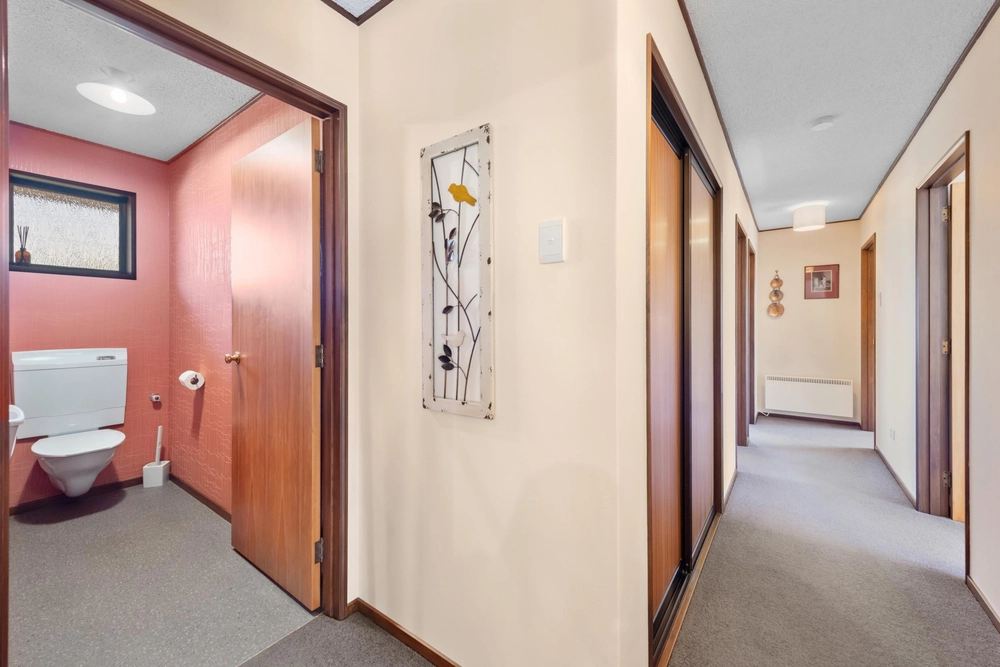 Photos of 3 Raeburn Place