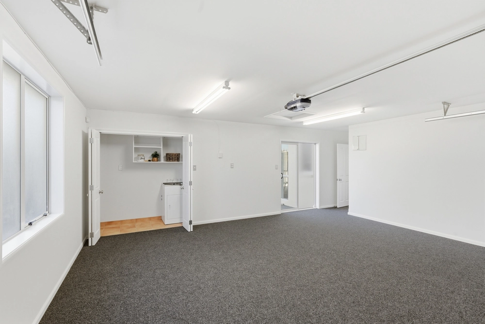 Photos of 49 Bibiana Street