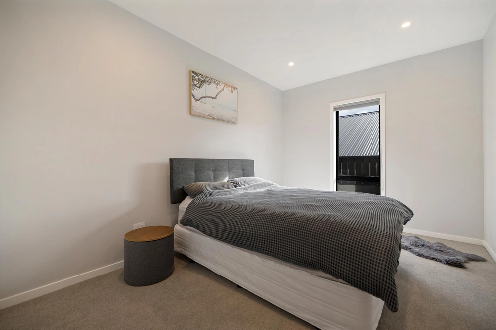 Photos of 11 Coopworth Road, Hanley's Farm