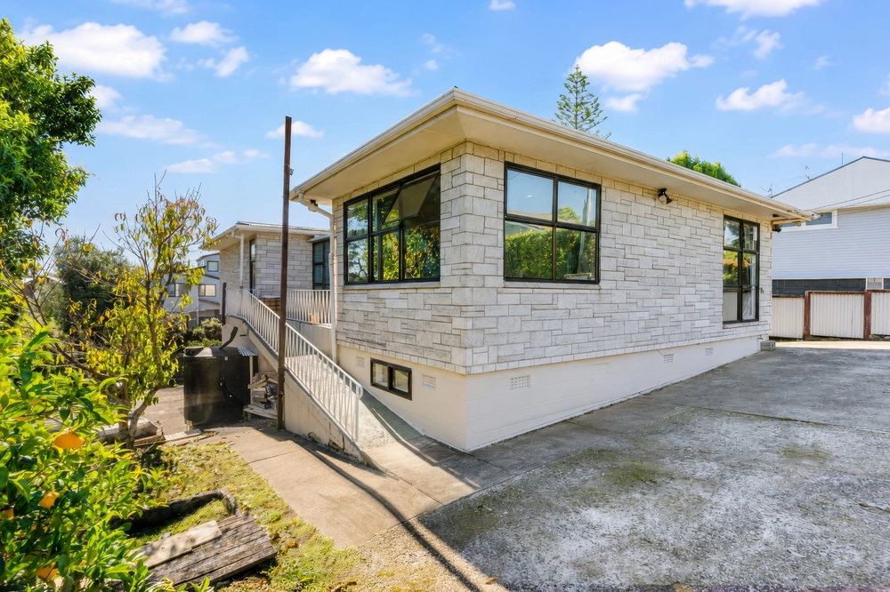 Photos of 74A Terry Street