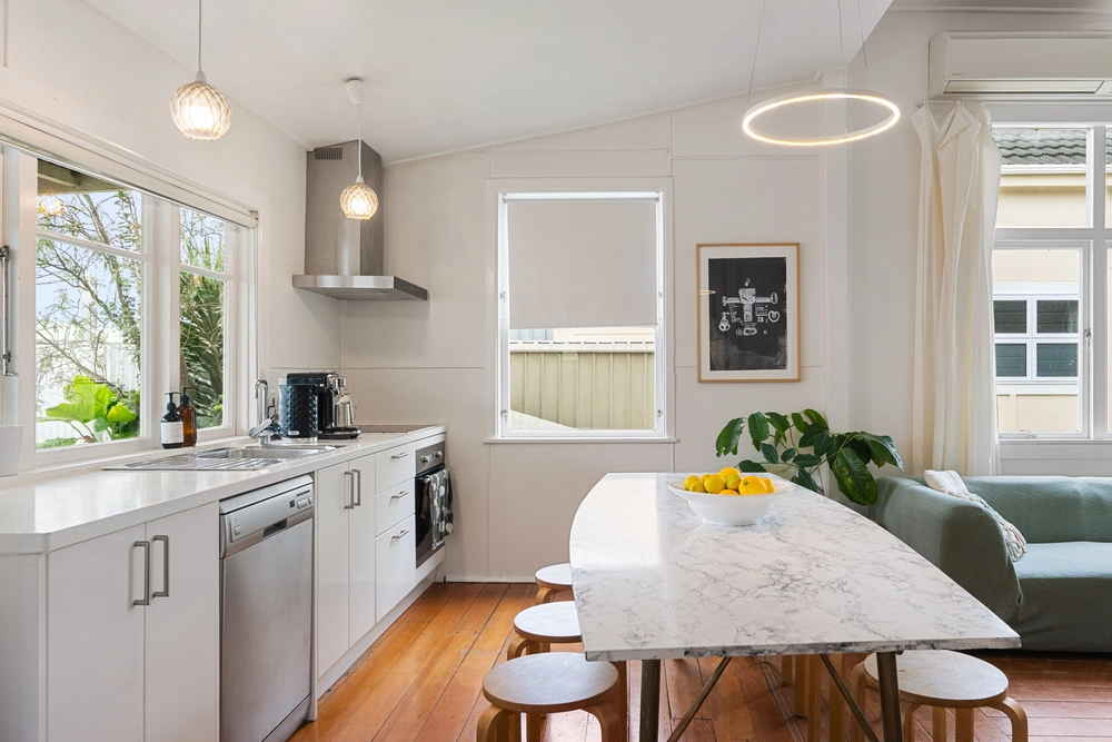 Photos of 3 Wellington Street