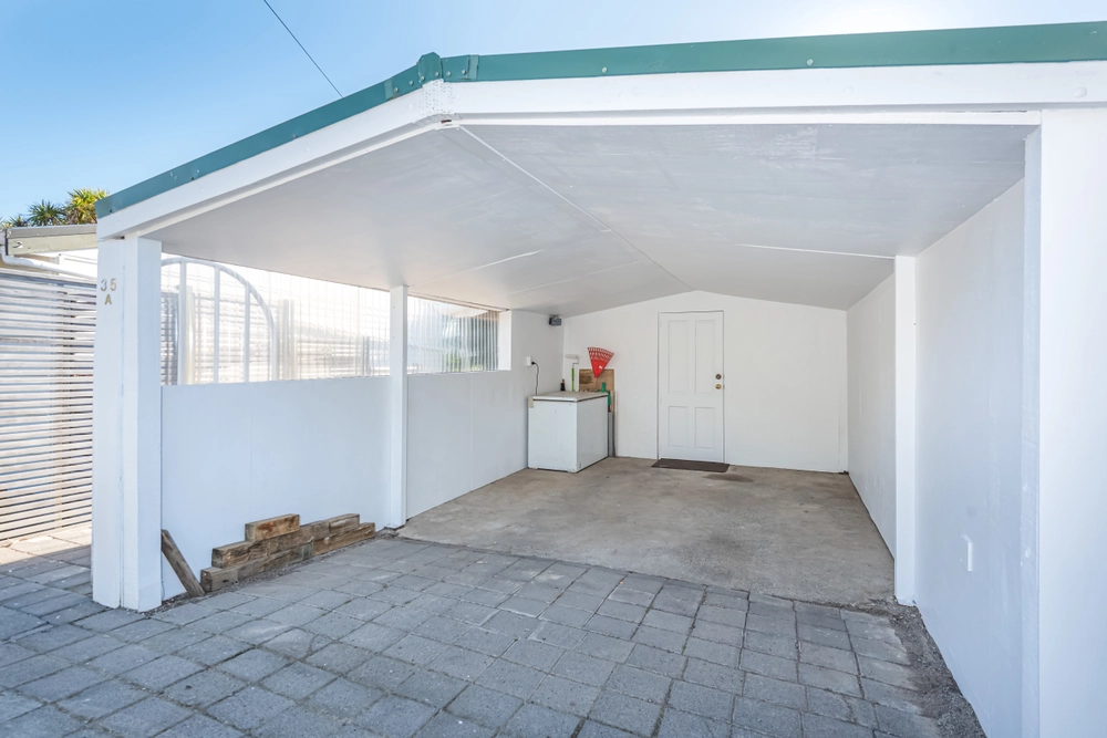 Photos of 2/35 Ranui Crescent