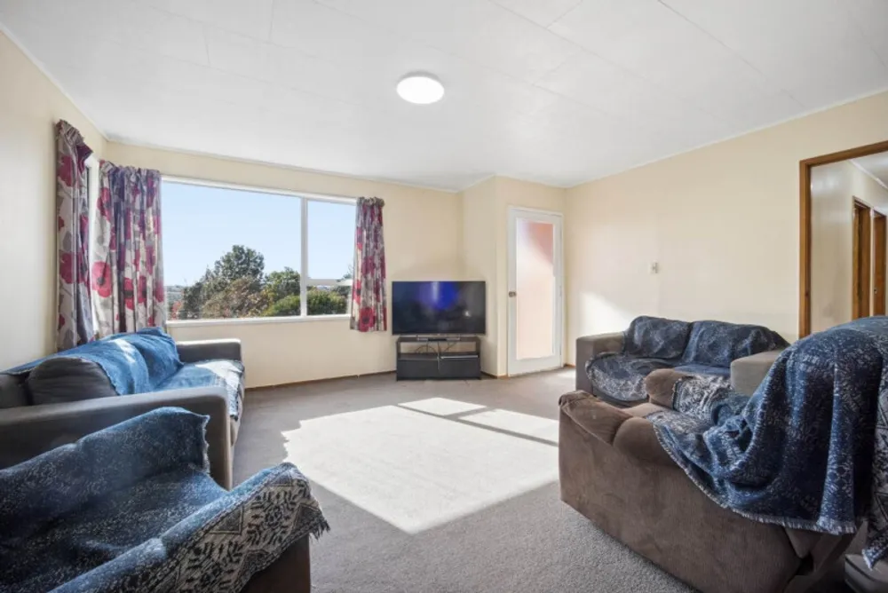 Photos of 18 Zingaro Place