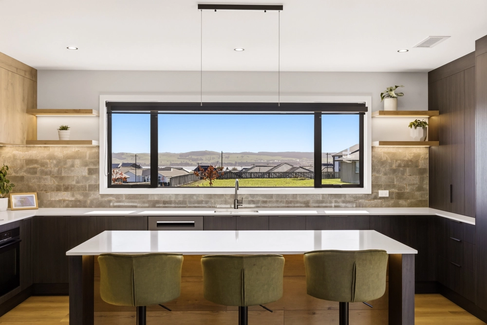 Photos of 34 Makomako Crescent