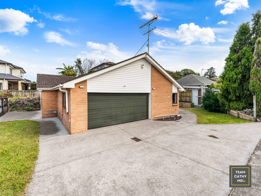 Photos of 2/124 Alfriston Road
