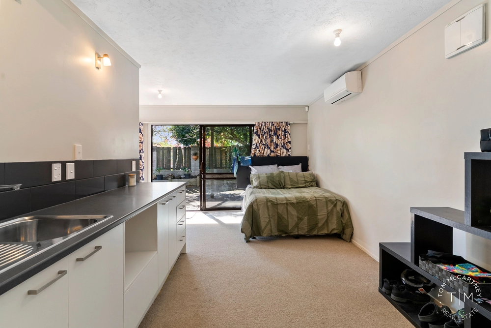 Photos of 64B Highland Park Drive