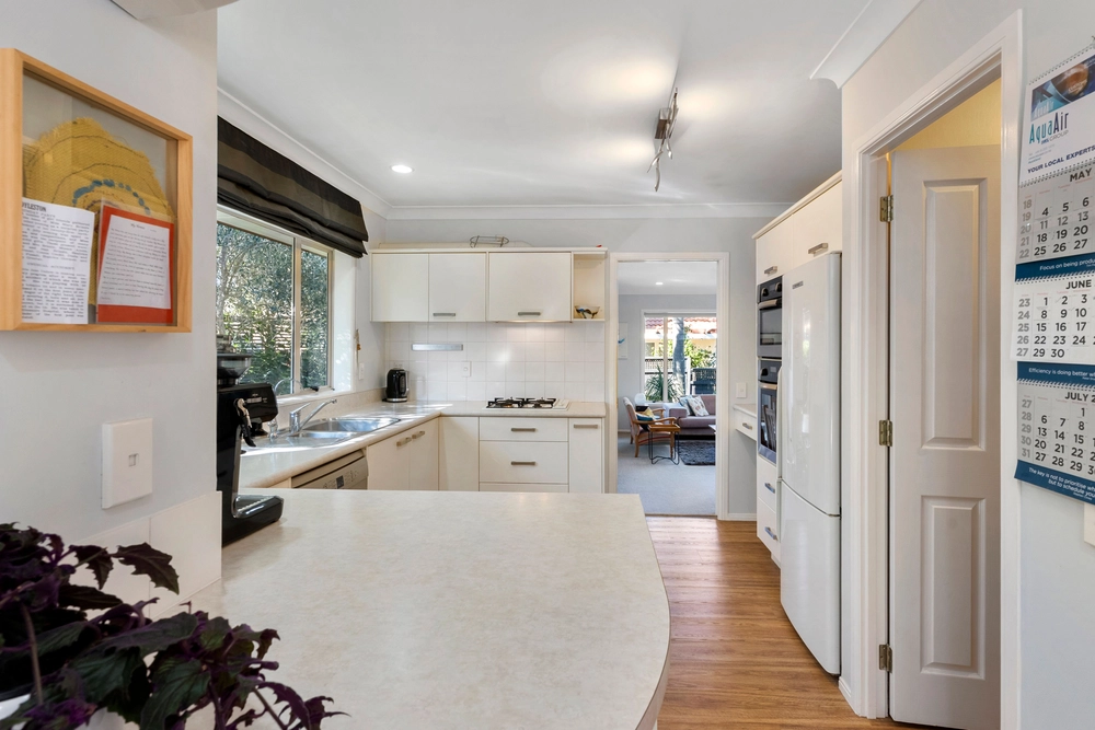 Photos of 12 Kentia Way