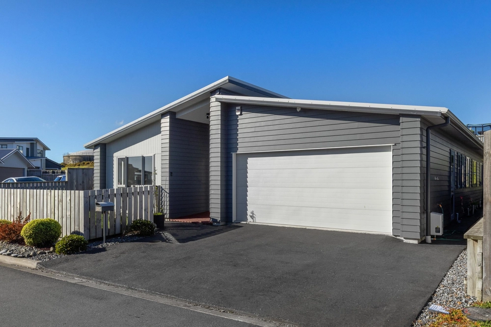 Photos of 20 Rotorua Grove