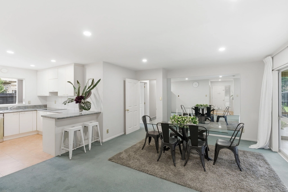 Photos of 18 Harvard Avenue