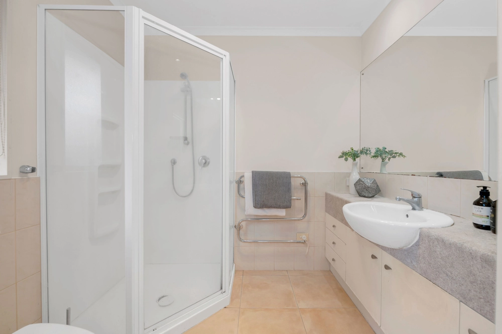 Photos of 4 Derg Place