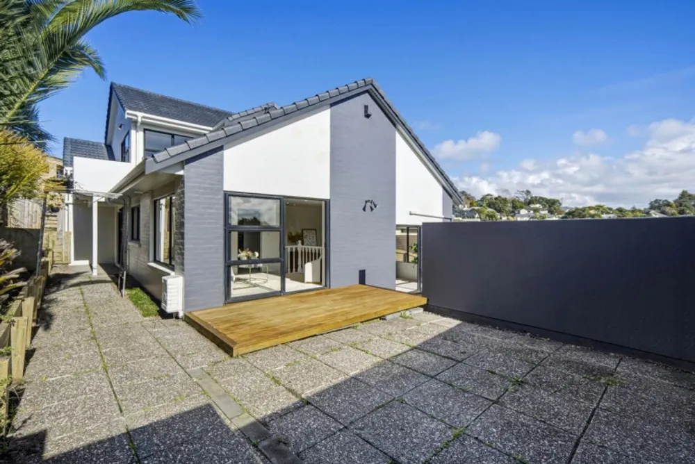 Photos of 6 Tenbless Court