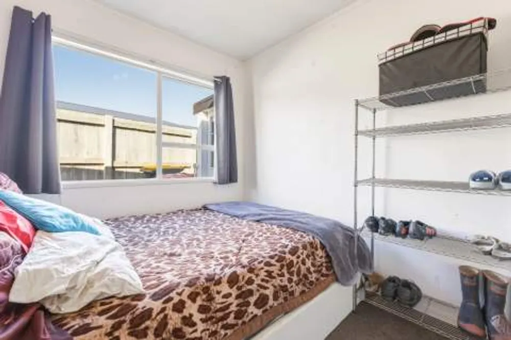 Photos of 295B Dickson Road