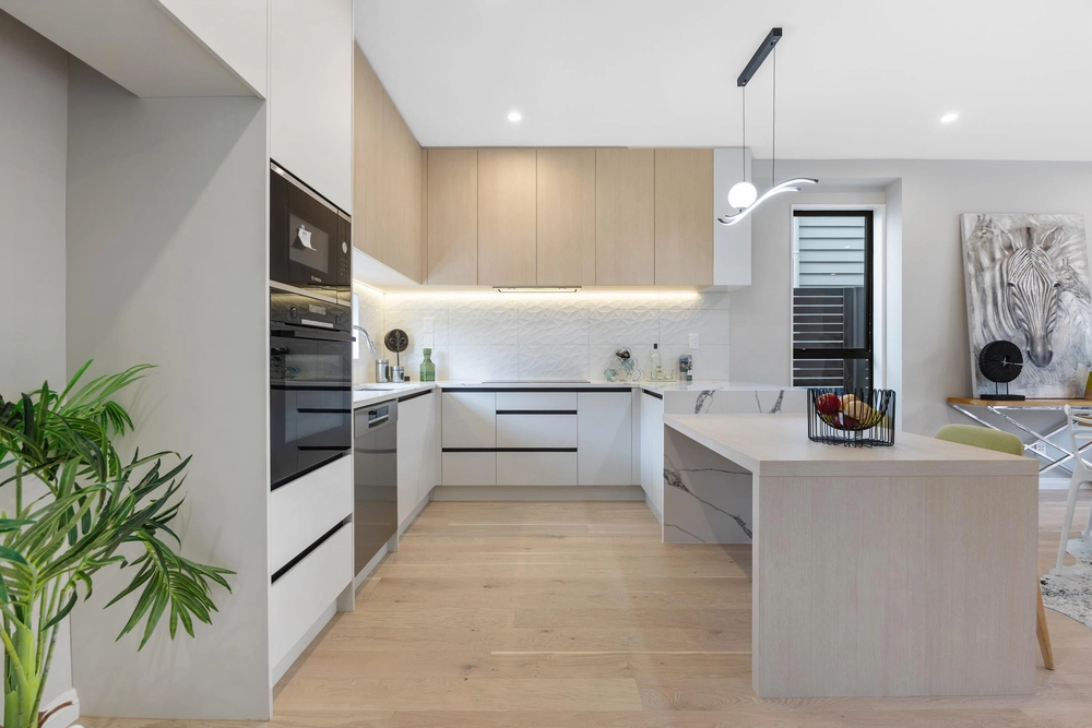 Photos of 16C Silverton Avenue