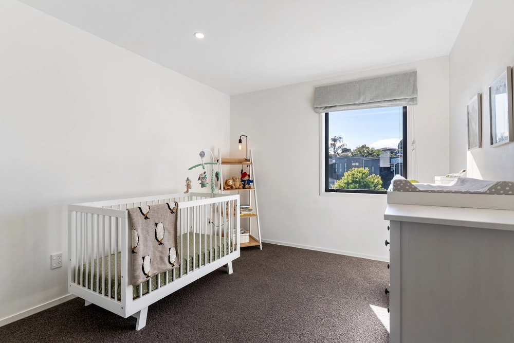 Photos of 16 Radcliffe Street