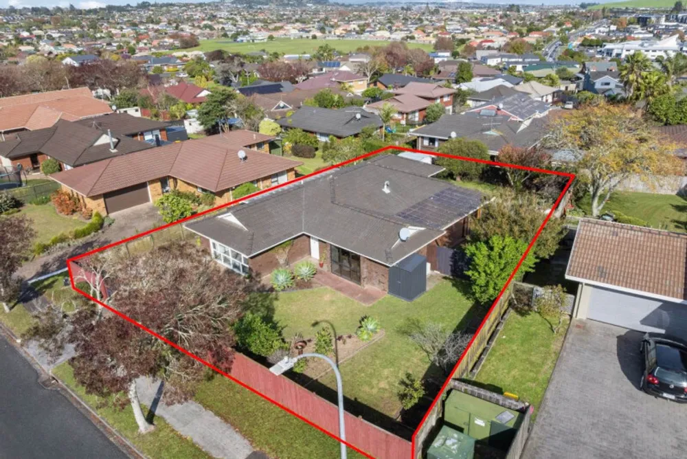 Photos of 112 Mirrabooka Avenue