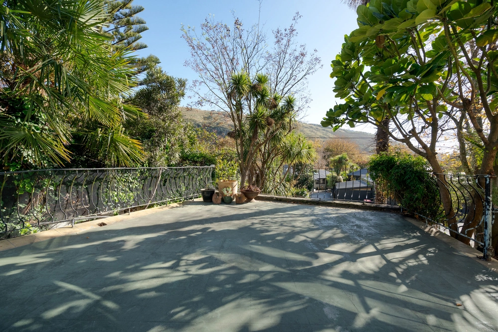Photos of 101 Heberden Avenue