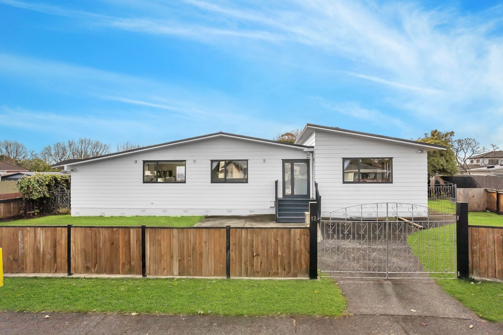 Photos of 12 Sunlands Drive