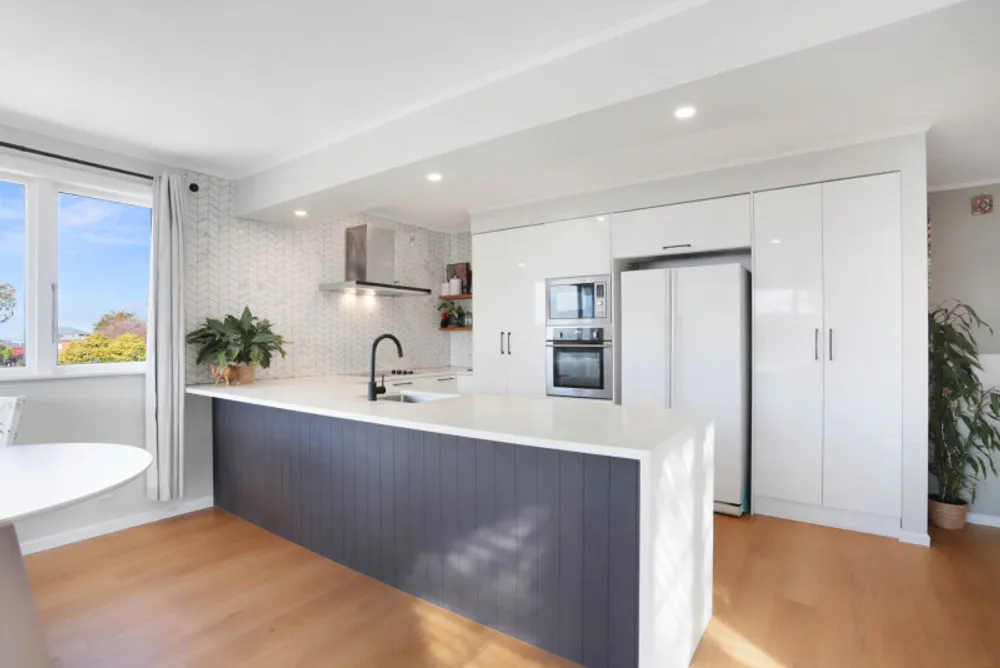 Photos of 1 McIlroy Avenue