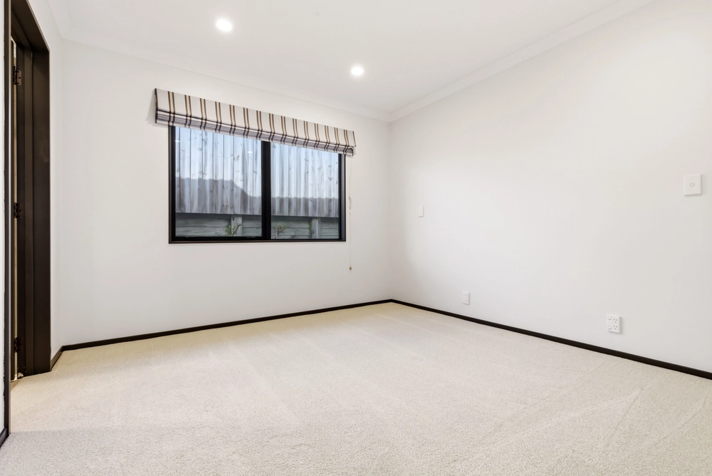 Photos of 45 Arrowsmith Avenue