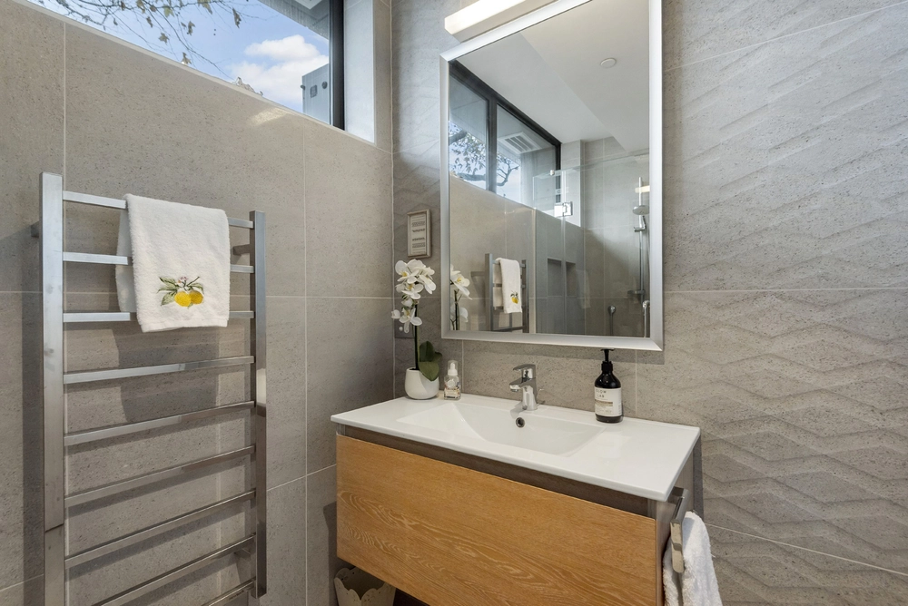 Photos of 1/107 Jervois Road