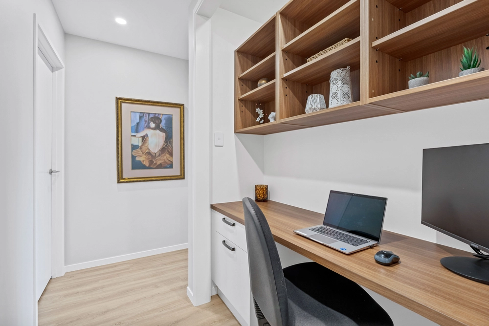 Photos of 42 Hawken Road