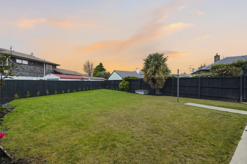 Photos of 274 Lake Terrace Road