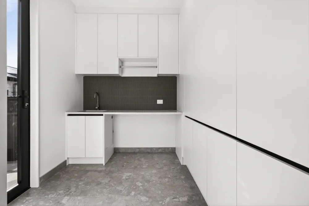 Photos of 39B Waiatarua Road