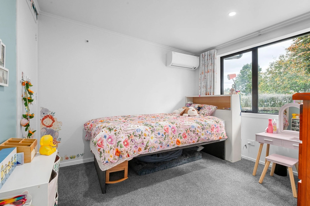 Photos of 62 Lissette Road