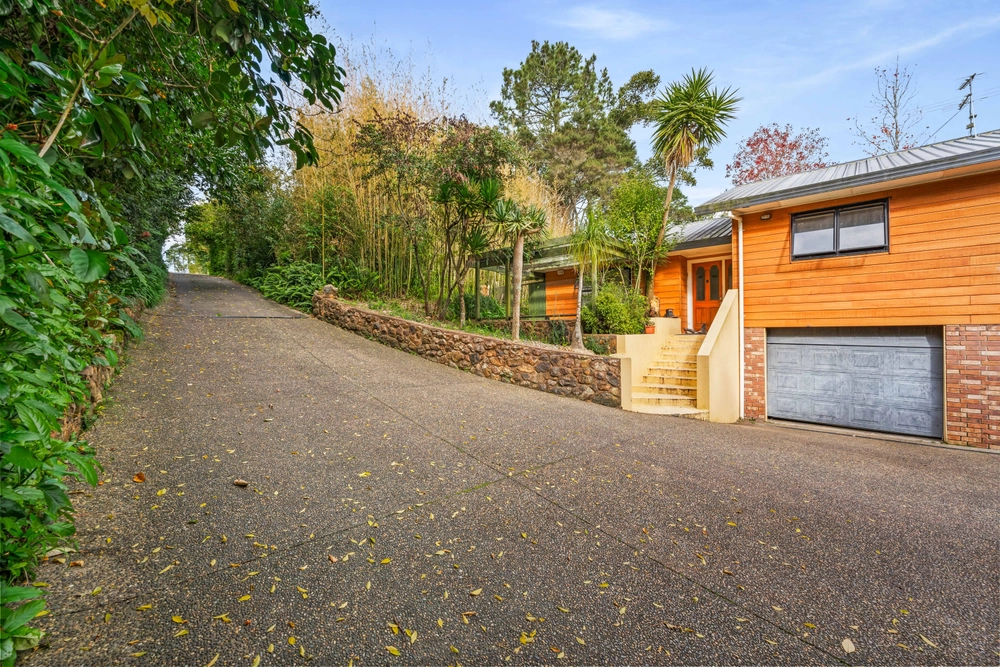 Photos of 424 Don Buck Road
