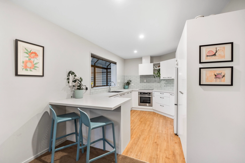 Photos of 122 Tennyson Street
