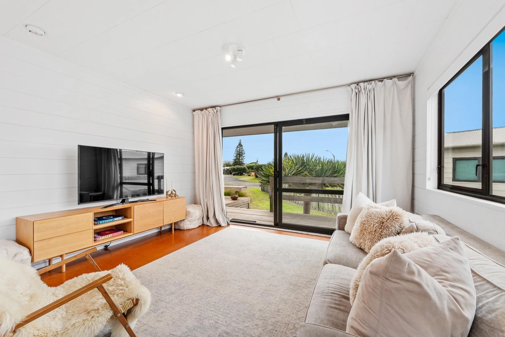 Photos of 22 Thistle Terrace