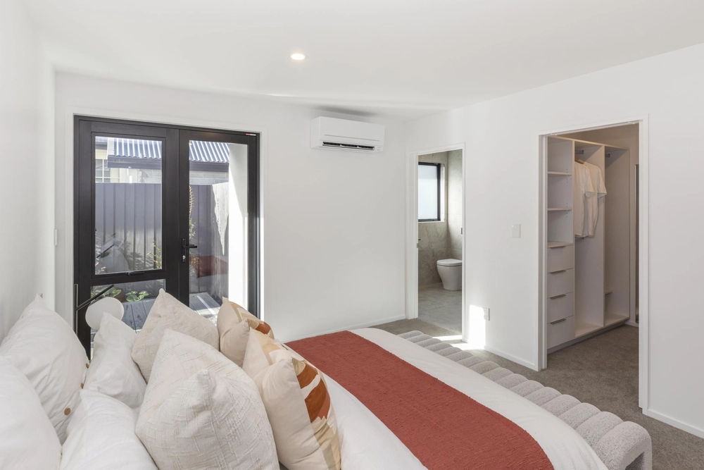 Photos of 2/61 Murray Place