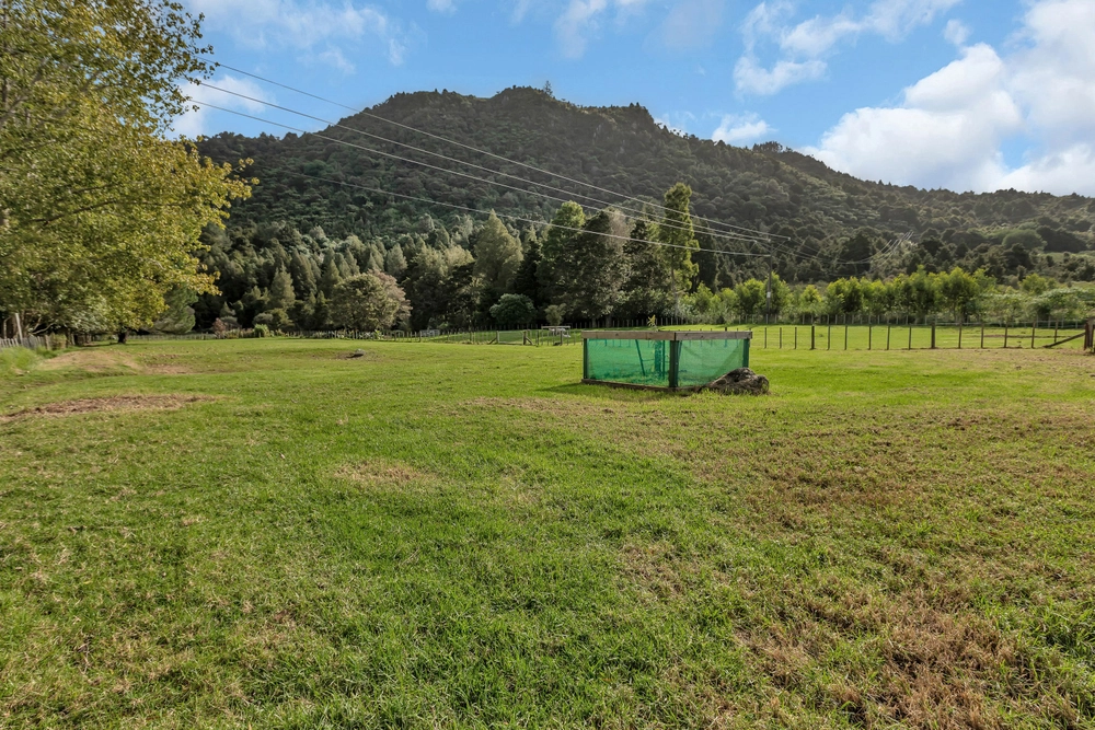Photos of 36 Layby Lane