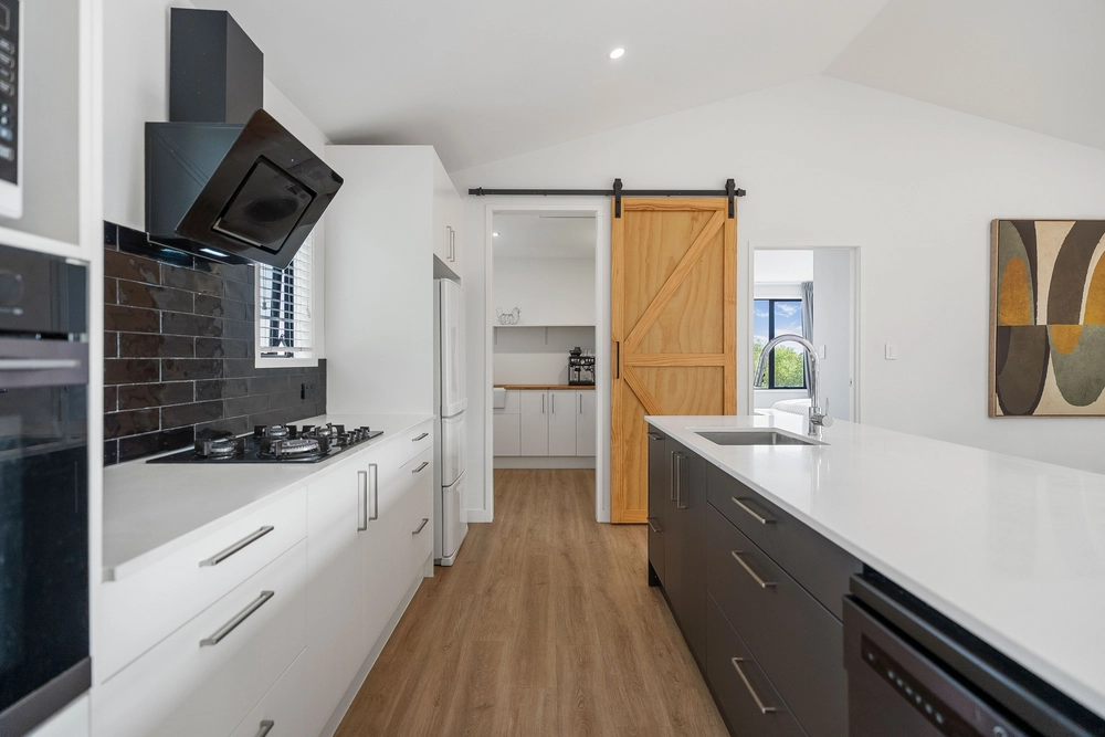 Photos of 32B Red Hill Road