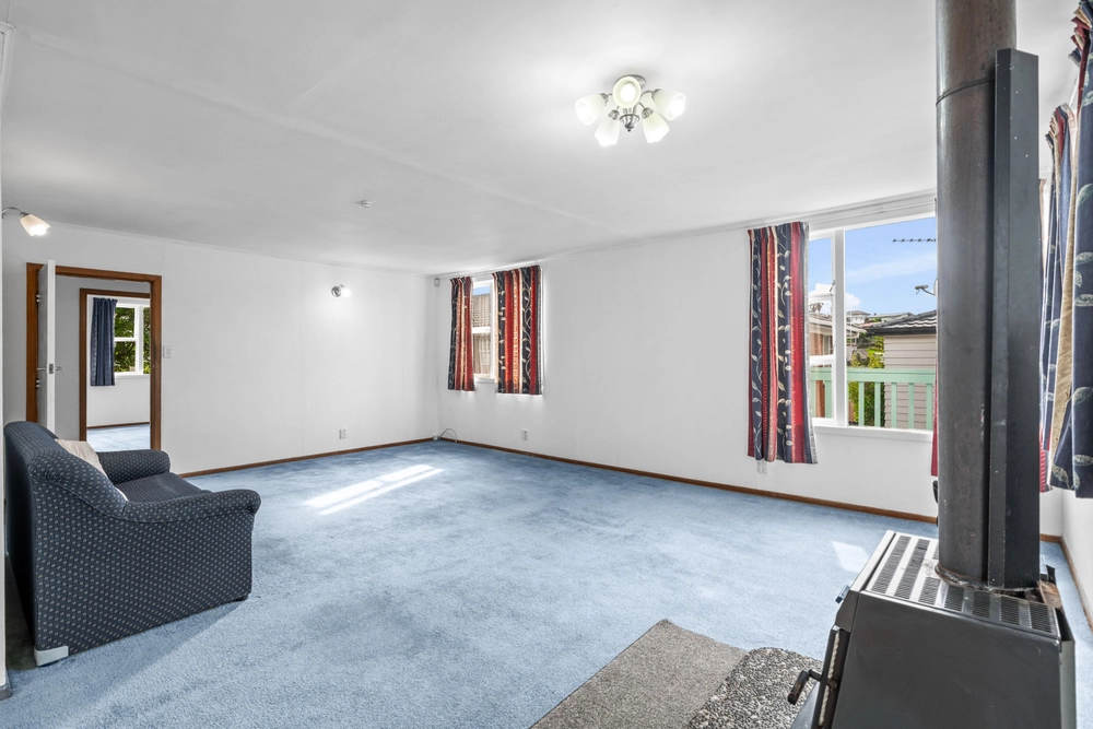Photos of 4 Boundary Road