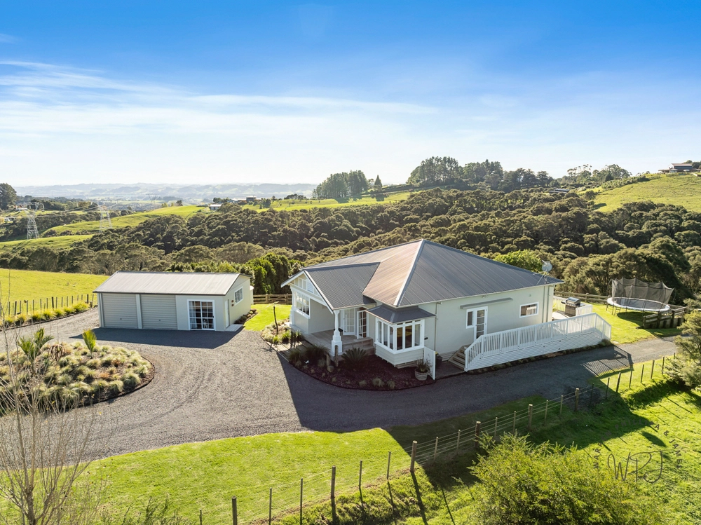 Photos of 102E McGregor Road
