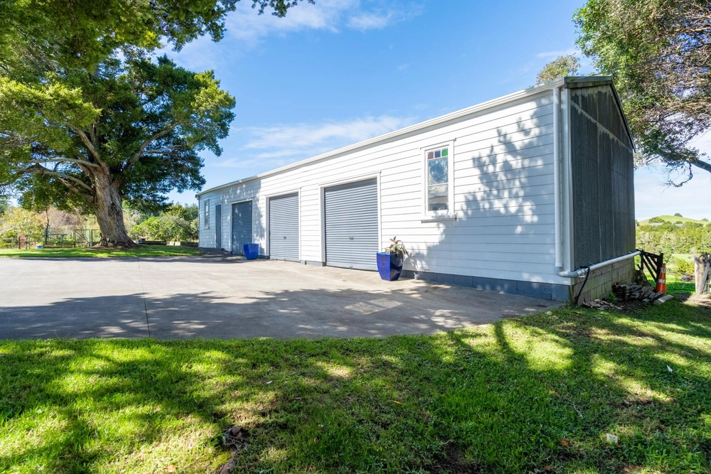 Photos of 382 Whareora Road