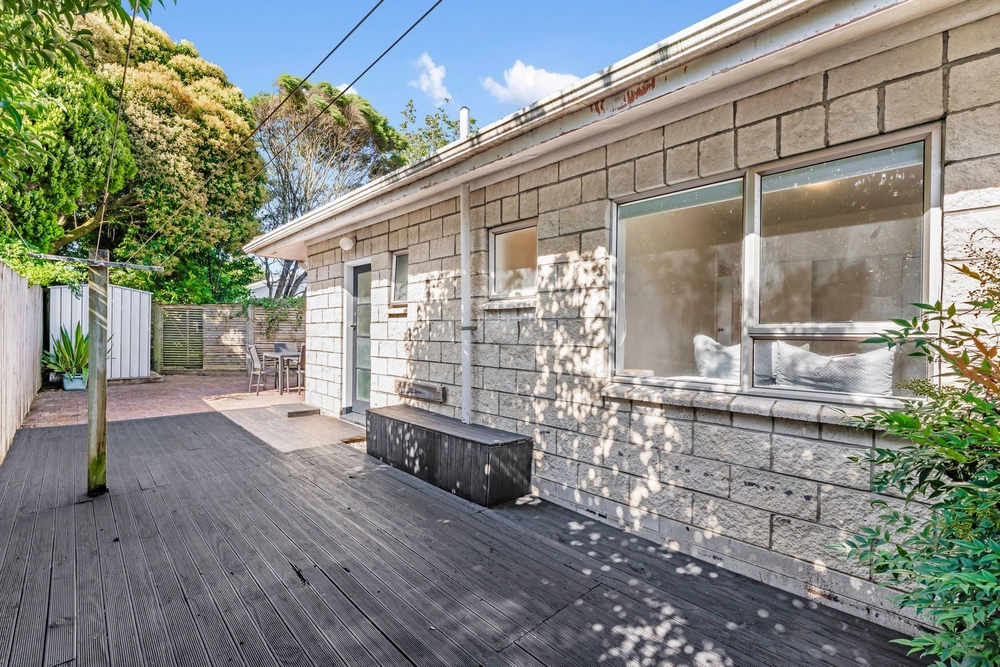 Photos of 9/19 Selwyn Road