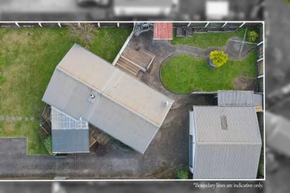 Photos of 48 Neri Crescent