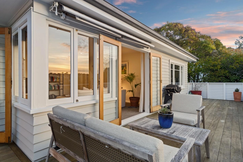 Photos of 2 Konini Street