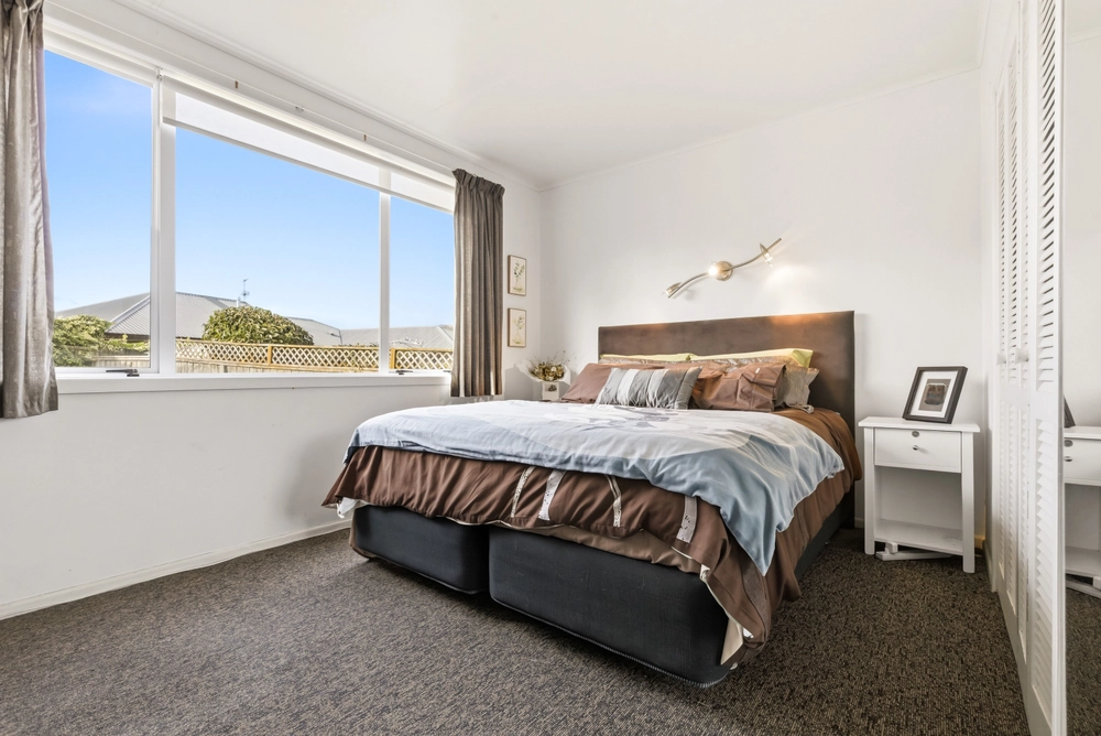 Photos of 42 Ngamotu Road