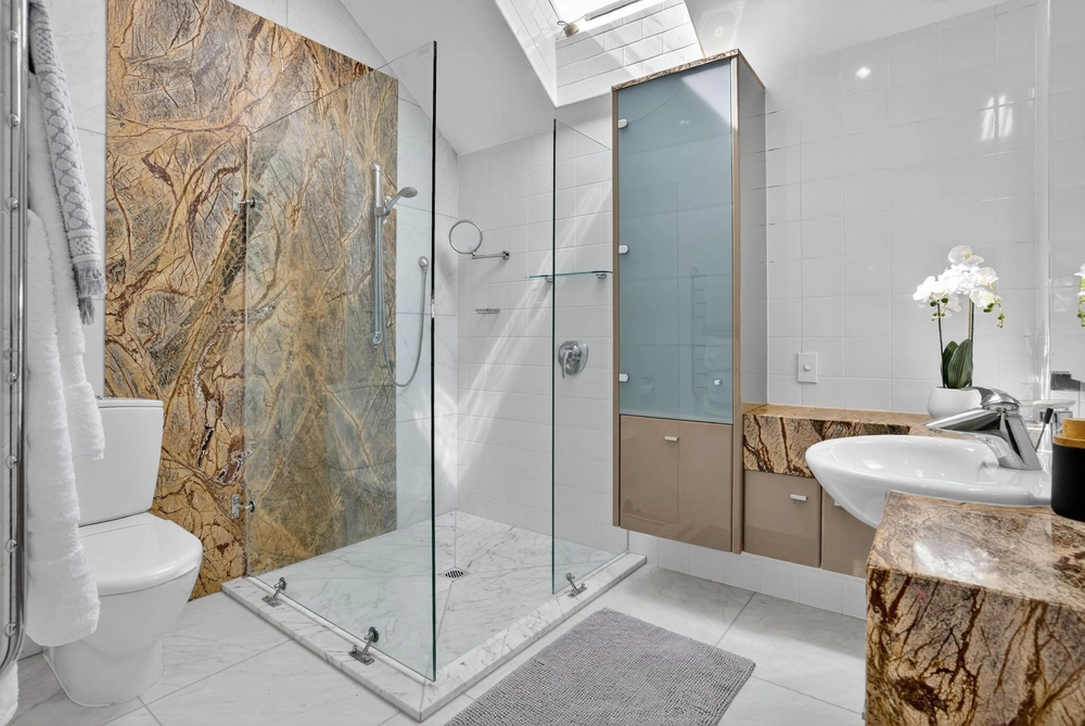 Photos of 333 Tuhimata Road