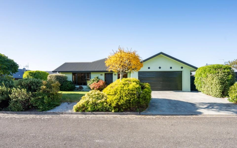 Photos of 3 Newman Avenue