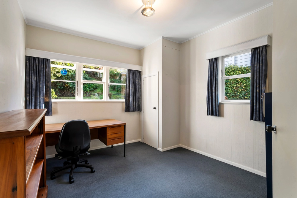 Photos of 40 Raurenga Avenue