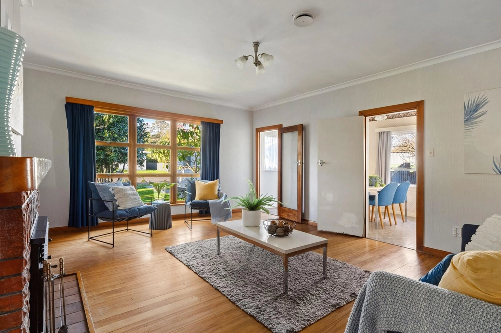 Photos of 6 Vivian Street