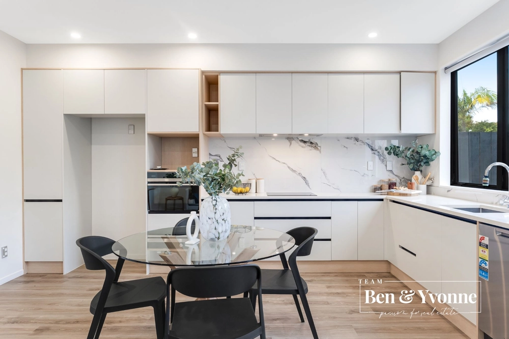 Photos of 102C Celtic Crescent