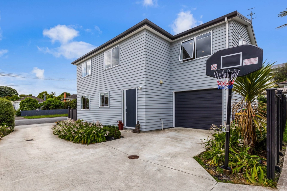 Photos of 16a gloria avenue te