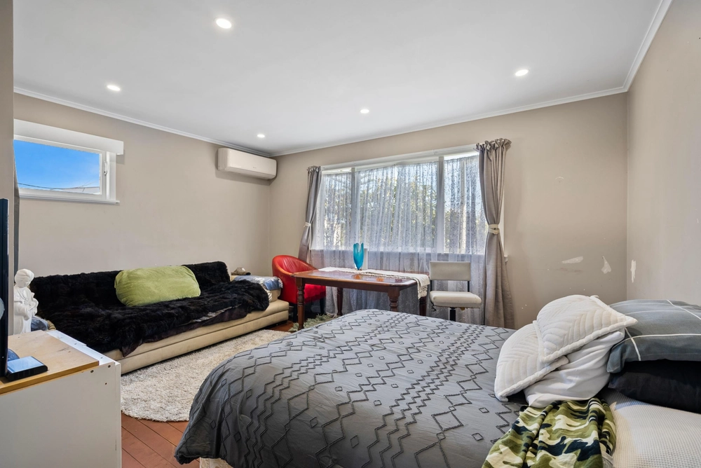 Photos of 16 Ruawai Wharf Road